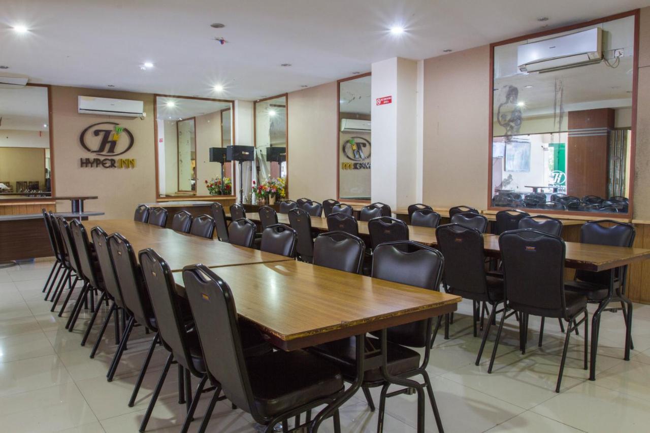 Reddoorz @ Paskal Hyper Square Hotel Bandung Buitenkant foto