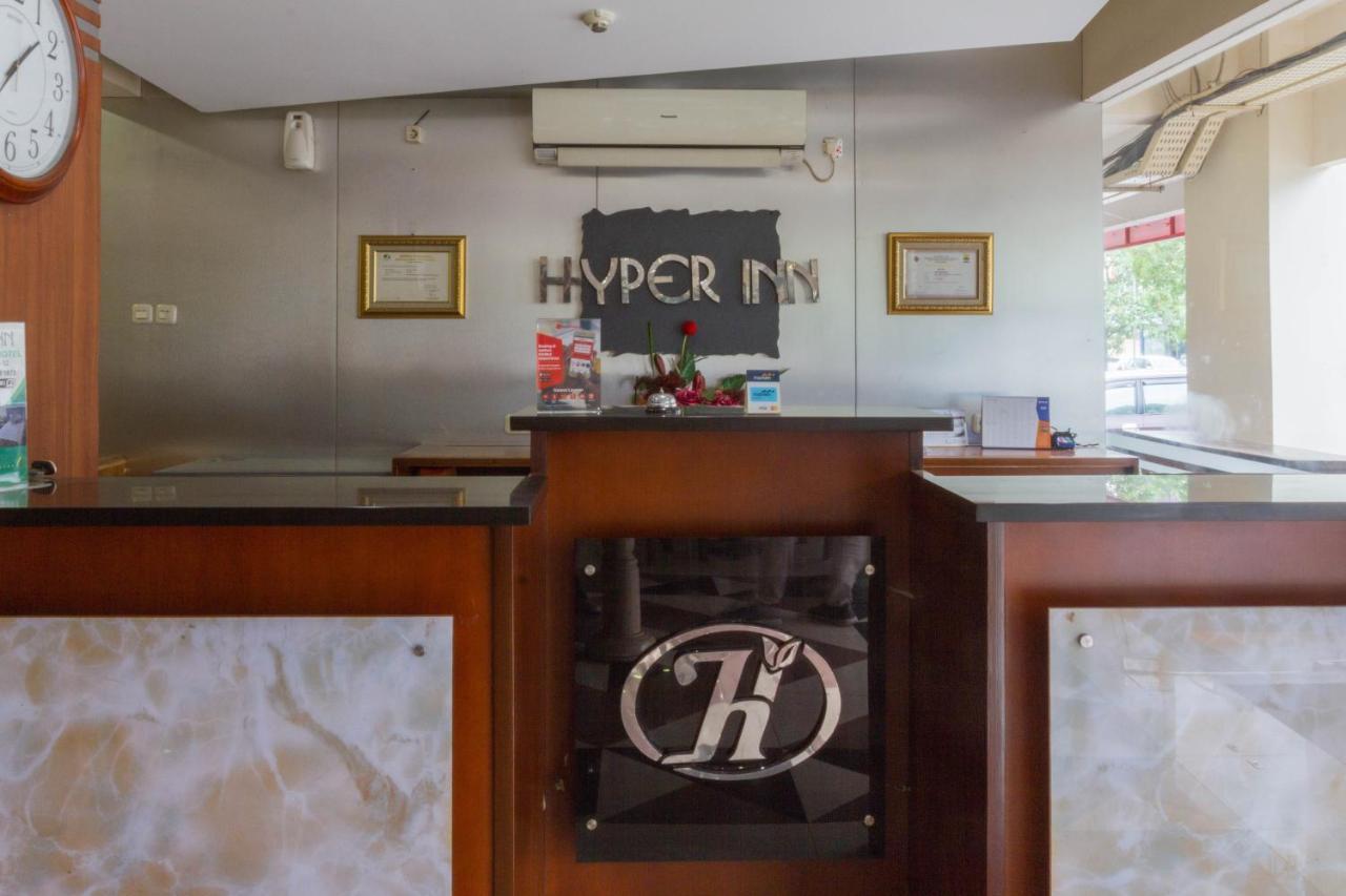 Reddoorz @ Paskal Hyper Square Hotel Bandung Buitenkant foto