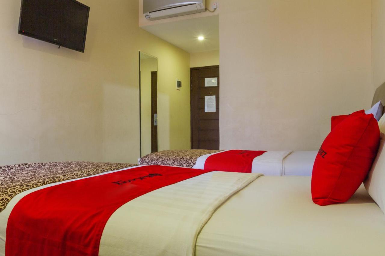 Reddoorz @ Paskal Hyper Square Hotel Bandung Buitenkant foto